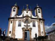 Jeden z mnoha kostelů v Ouro Preto